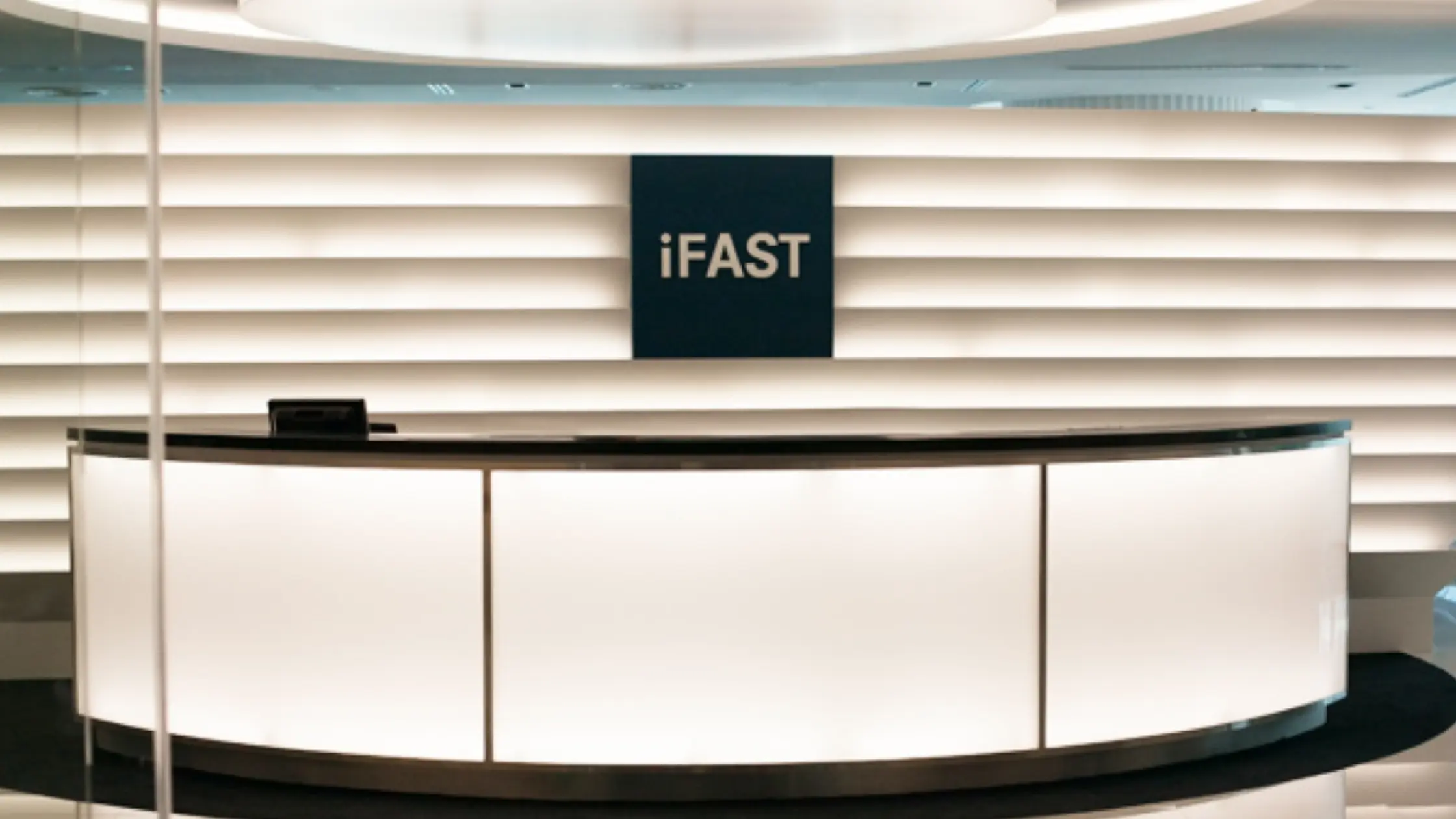 Stock with Momentum: iFAST Corporation